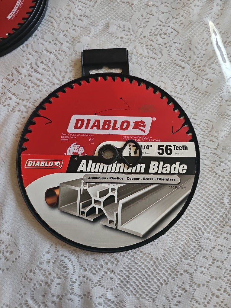 DIABLO
7-1/4in. x 56-Teeth Circular Saw Blade for Thick Aluminum