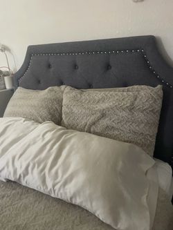 Queen size bed