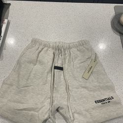 Light Oatmeal Essentials Shorts