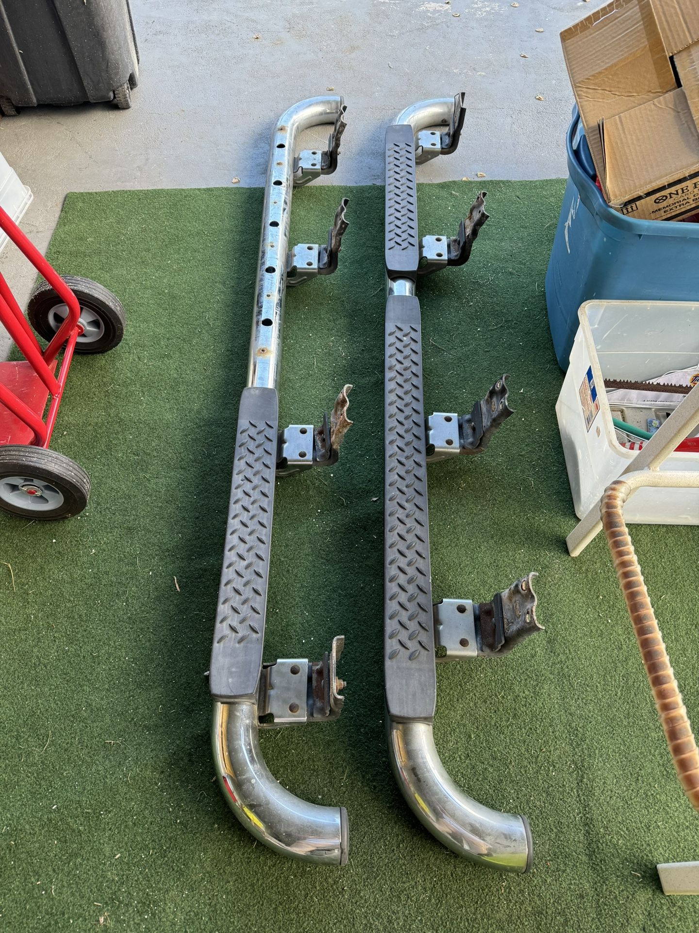 CHEVY RUNNING BOARDS