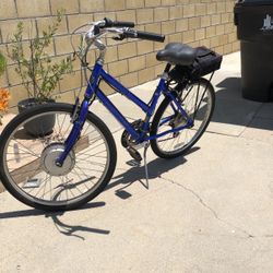 Electric Bike. Beach Cruiser 