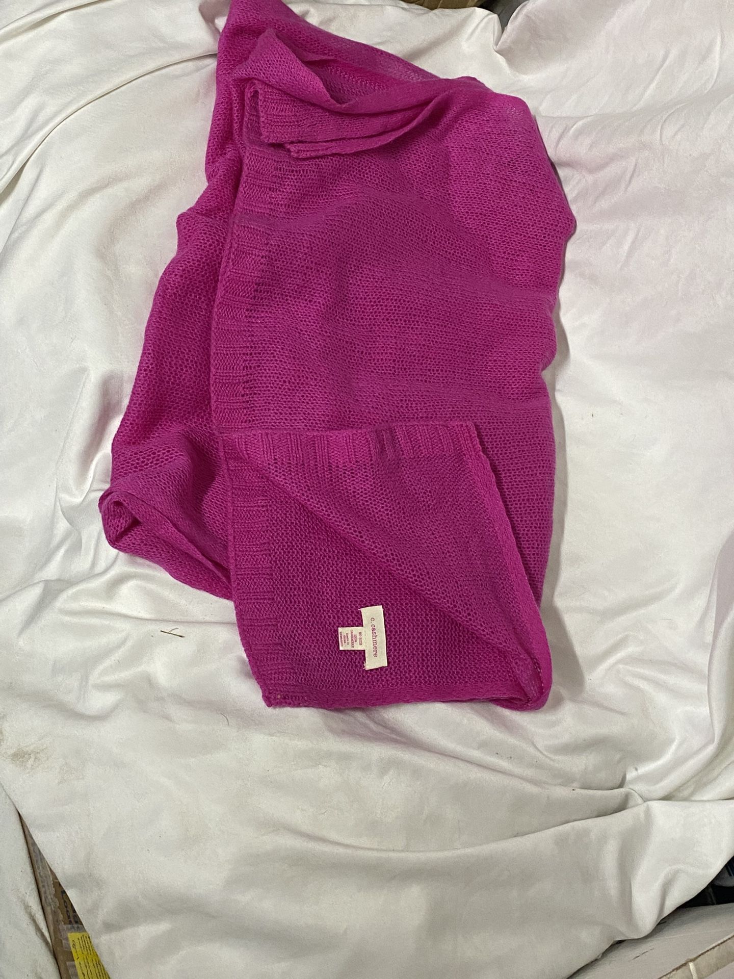 C. cashmere By Bloomingdale’s NEW!