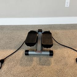 Sunny Health & Fitness Mini Stepper with Resistance Bands – Excellent Condition