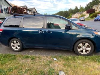 2012 Toyota Sienna