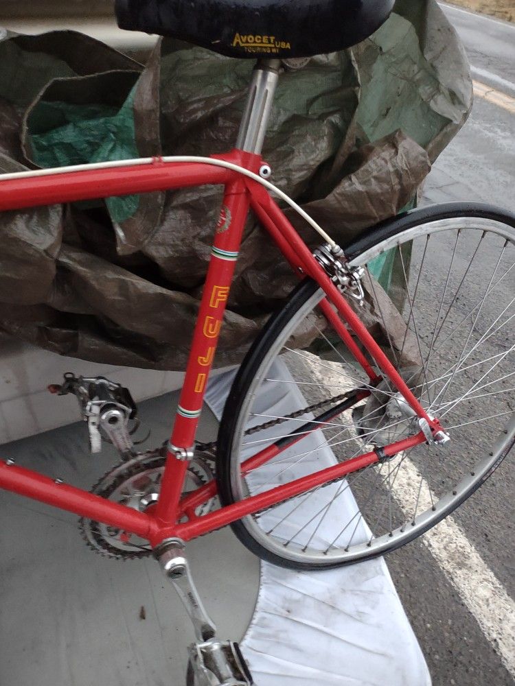 Fuji Touring Bike Clasic Bikes & Cycling