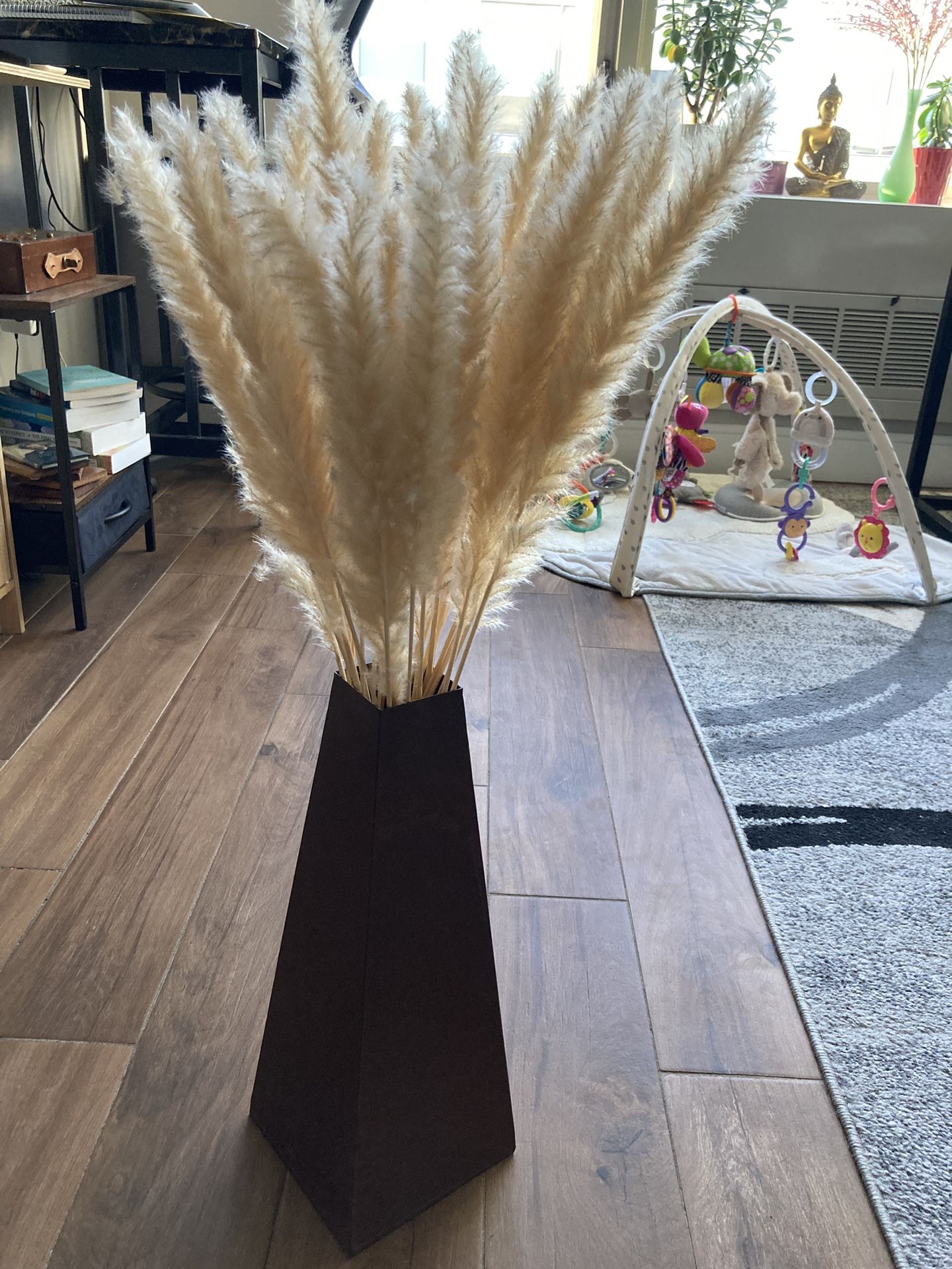 Pampas Grass Decor + Vase