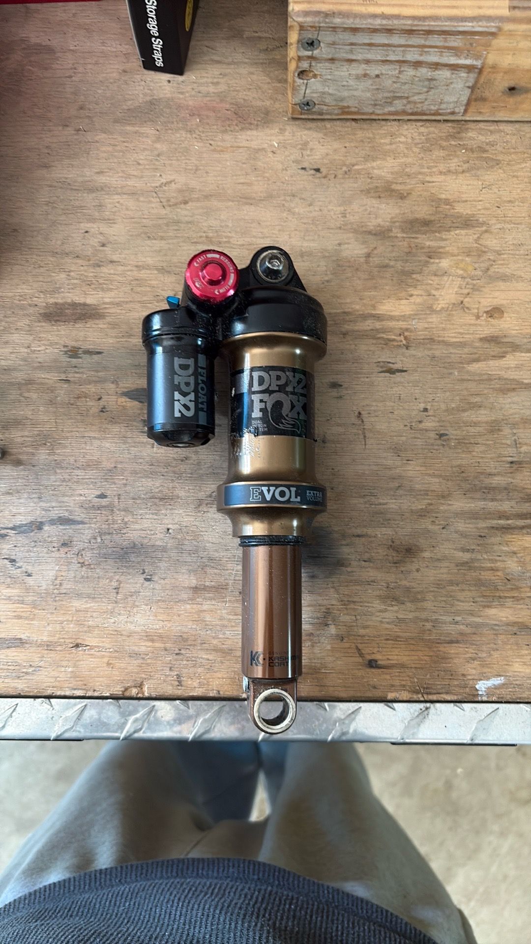 Fox Float DPX2 Factory rear shock