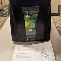 CASCADES TANDEM TOUCHLESS ROLL TOWEL DISPENSER Brand NEW