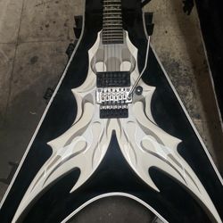 B.C. Rich Draco Ghost Flame Guitar w/ Floyd Rose Seymour Duncan & Hardshell Case