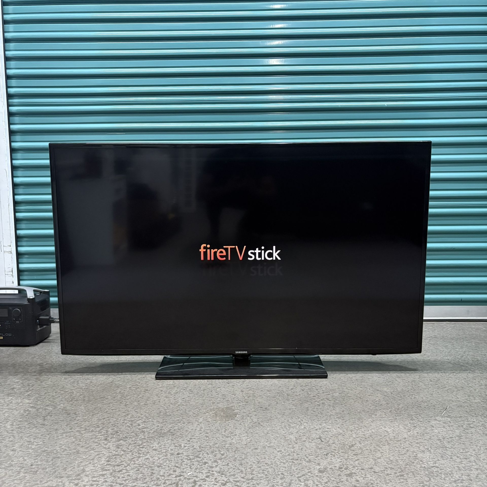 55β Samsung Smart TV + Amazon Fire Stick