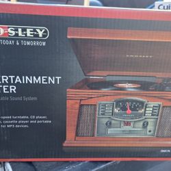 Crosley CR42С-PA Lancaster Entertainment Center Bluetooth Record Player