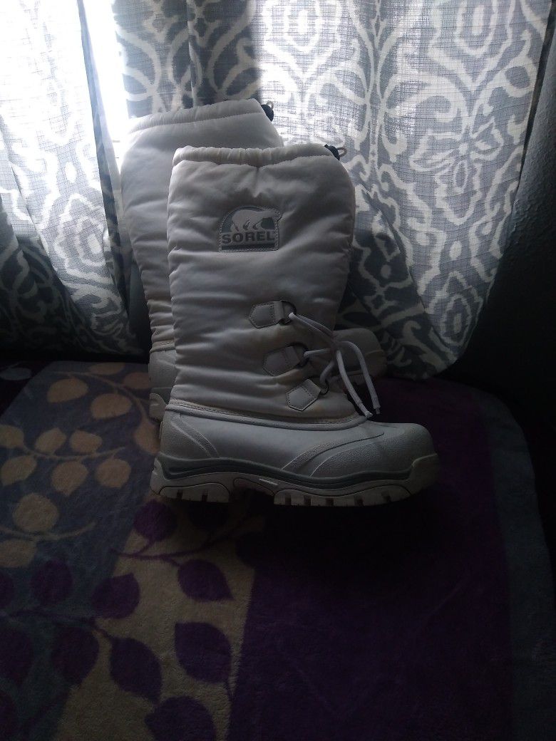 Snow Boots SOREL