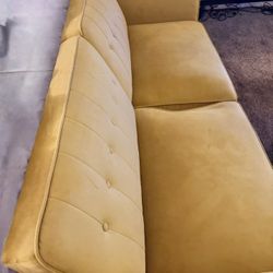 Retro yellow couch / futon