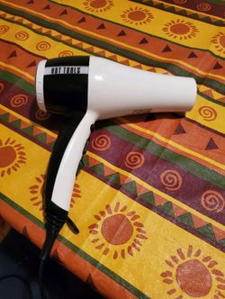 Hot Tools Black And White Nano Ceramic Ionic Hair Dryer - Salon Grade