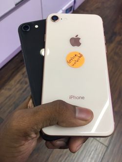 iPhone 8 64GB Factory Unlocked Excellent Condition With Free Charger