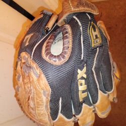 HELIX {brown & black webbed right handed youth baseball glove}