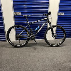 2020 Giant Talon Large 27,5 (Updated with more expensive parts)