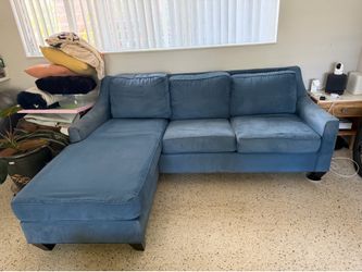 $50 OBO couch MUST GO has pull out bed