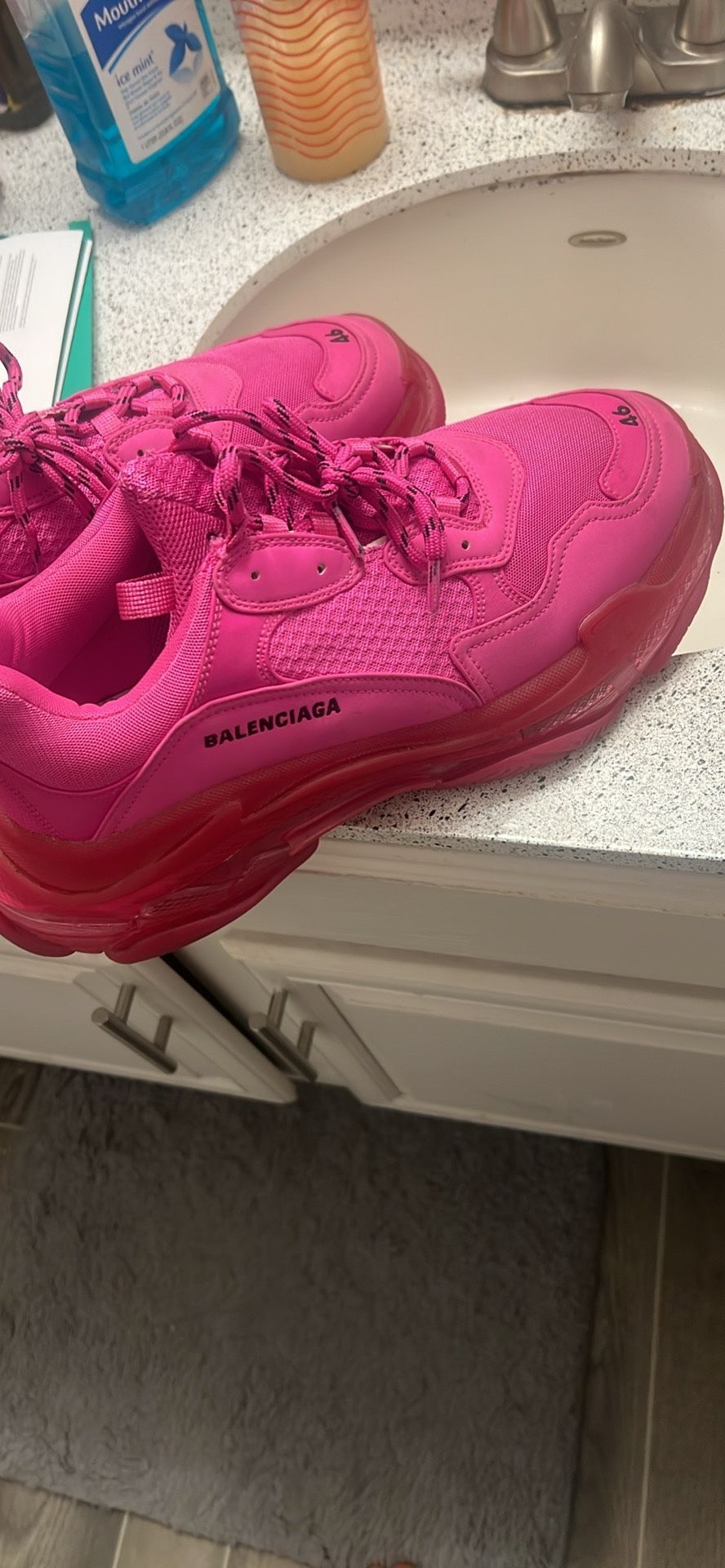 Balenciagas Triple S (SIZE 13)