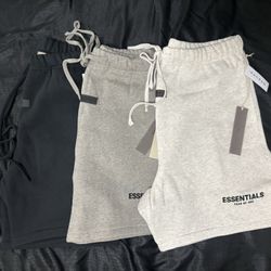 Essential shorts 