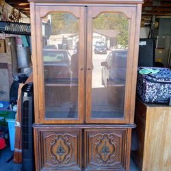 ANTIQUE HUTCH