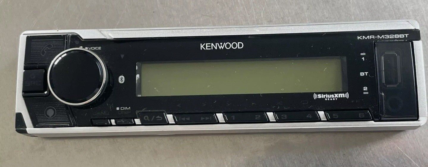 KENWOOD KMR-M328BT CAR
STEREO KENWOOD KMR-M328BT
ONLY FACEPLATE OEM