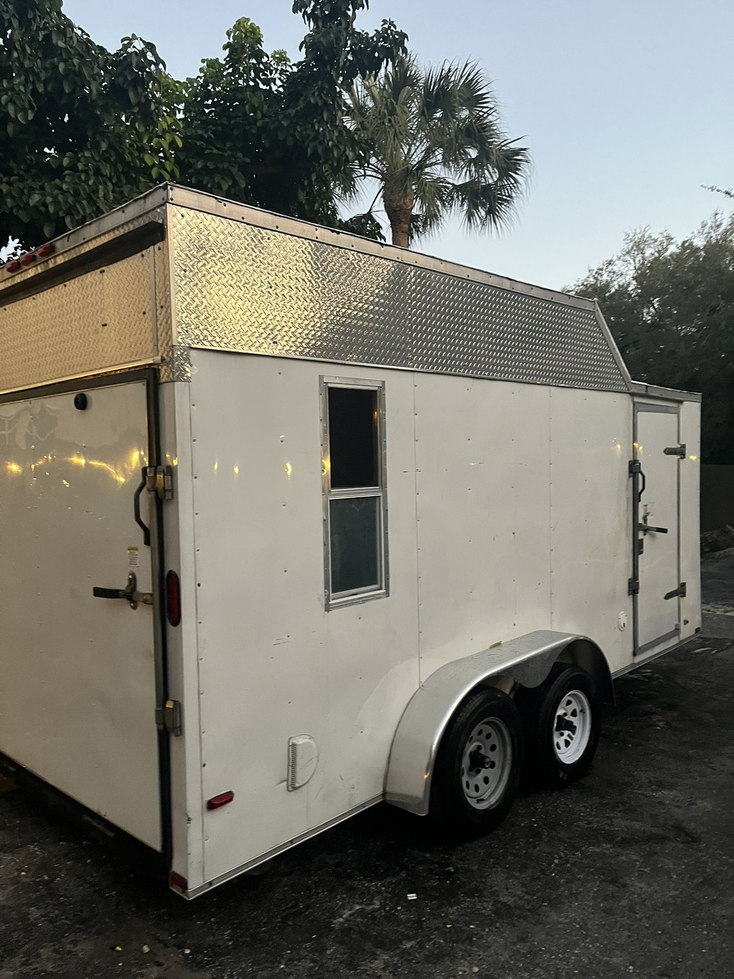 2011 Cyclone 7x16 Camper Toy hauler Trailer