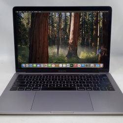 MacBook Pro 15” 2020 16Gb 500Gb i7 Touchbar New Charger 