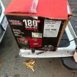 Weld-Pak 180 Amp MIG Flux-Core Wire Feed Welder, 230V, Aluminum Welder with Spool Gun sold separately