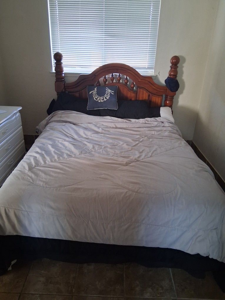 Queen Bed, Box Spring, Mattress, Headboard.
