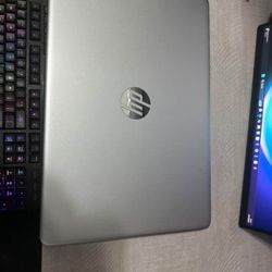 Intel Core 13 Laptop Brand New Barely Used 