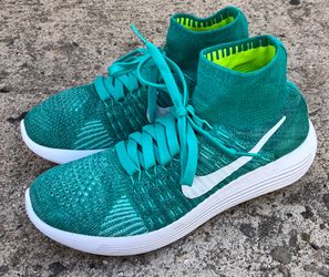 NIKE LUNAR EPIC FLYKNIT SHOES