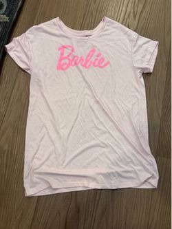 Perfect for the Barbie lover! Size large women’s nightgown