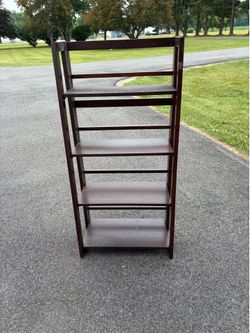 Folding shelf