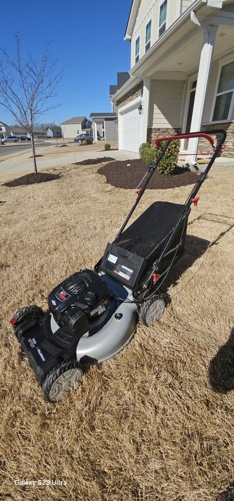 22" Land Mower.