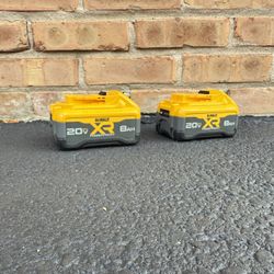 New Dewalt 20volt Max 8ah Power Pack Batteries