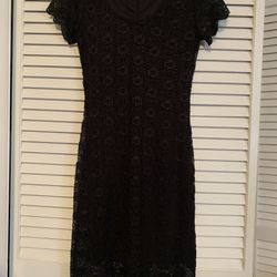 Tiana B Size 6 Black Lacey Dress
