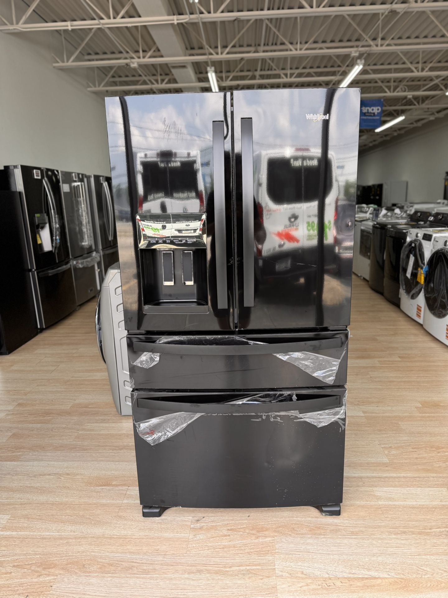 New Whirlpool 36-Inch Wide French Door Refrigerator - 25 cu. ft. Model #: WRX735SDHB