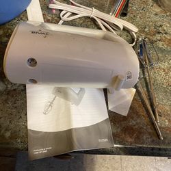 Hand Mixer