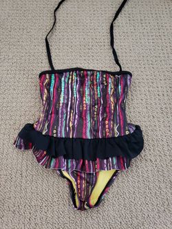 Girls toddler swimsuit size 4t