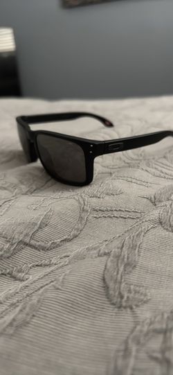 Oakley Harbrook polarized sunglasses