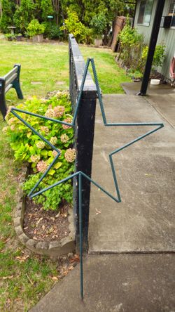 metal star yard decoration