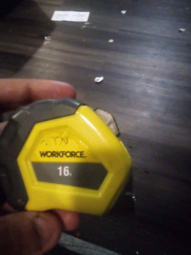 Workforce Tape Measure 16ft