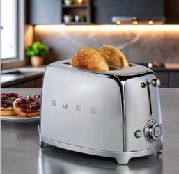 SMEG 50’s Style 2-slice Toaster