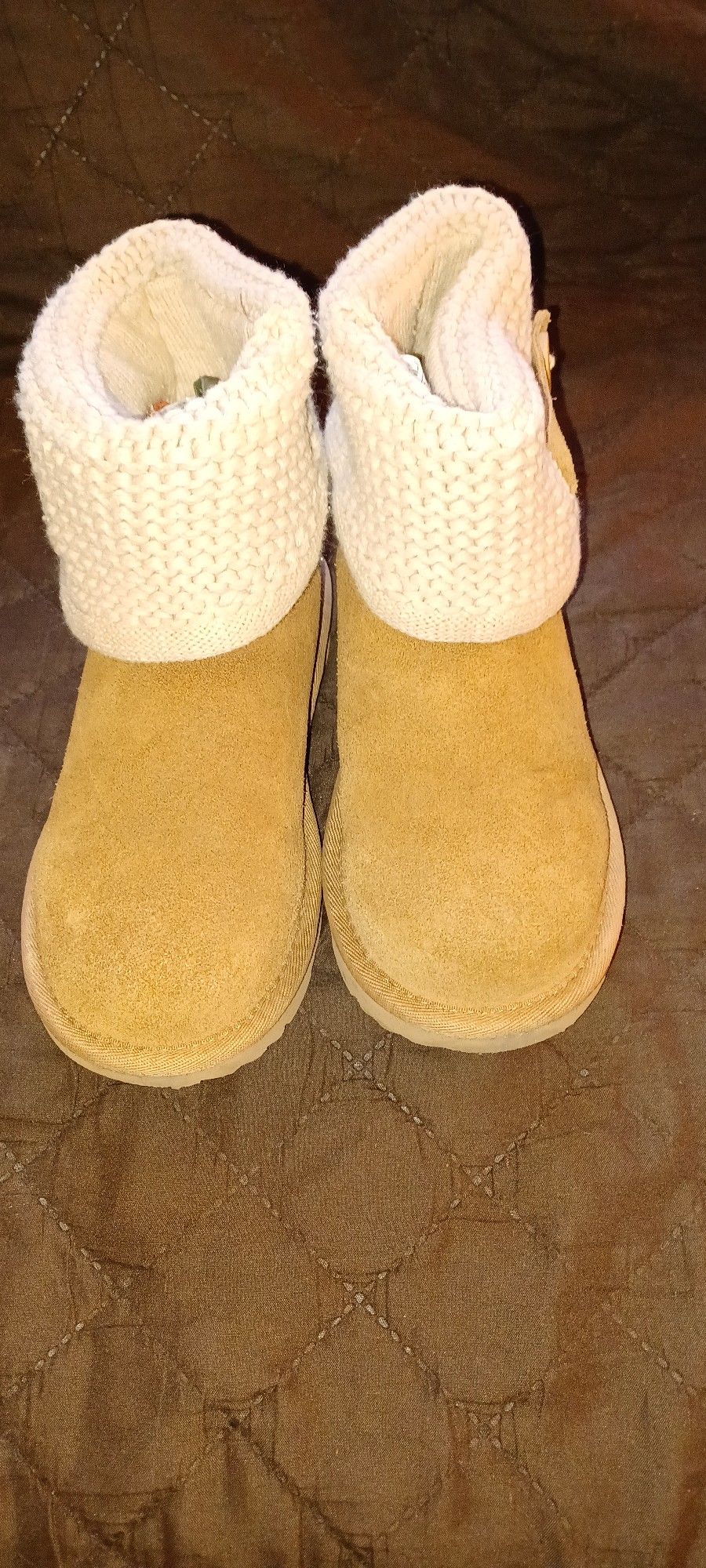Ugg Shaina Boots