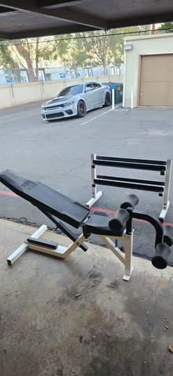 Northern Lights Adjustable Weight Bench and 2-tier metal dumbbell rack