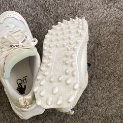 Off white Odsy Shoes 
