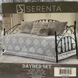 Twin Bed bedding