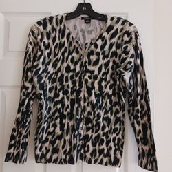 Leopard Button Down Sweater SZ Pet/Med