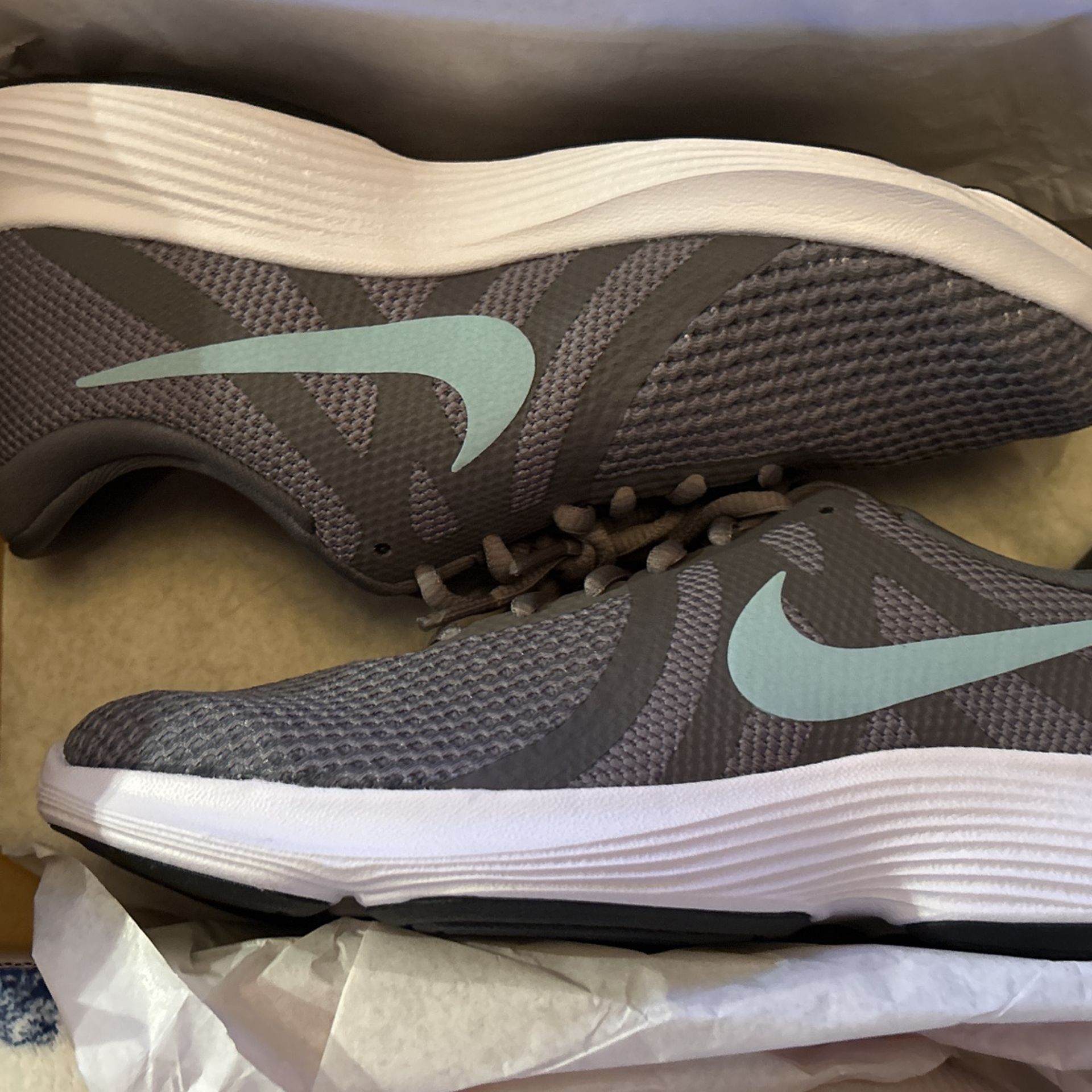 Nike